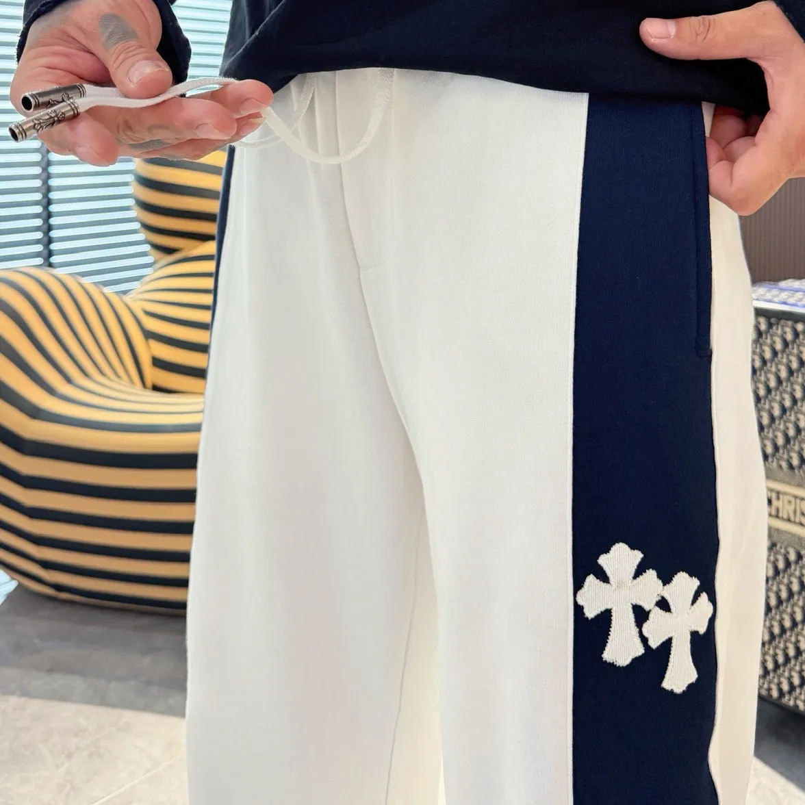 【 】 2026 ， ，Original ， ， ， 🪡 logo， ， ， ， Sizes：M-3XL
